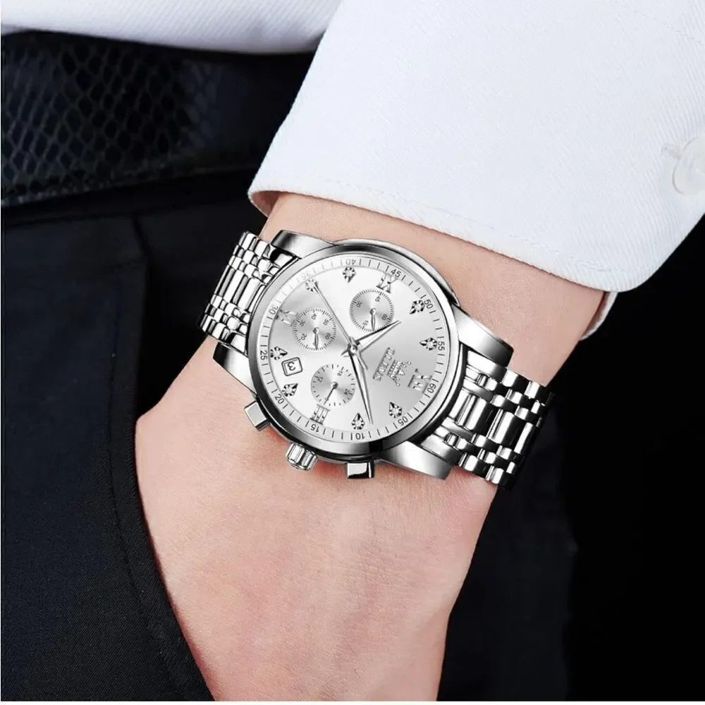 Classic Quartz Wristwatch for Men